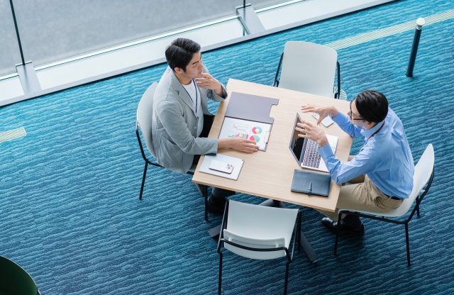 企業知財の採用で、“社内コミュニケーション力”が重視される理由