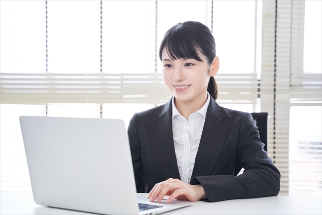 国内特許事務｜知的財産管理技能検定の勉強会あり｜未経験も歓迎｜テレワーク制度あり