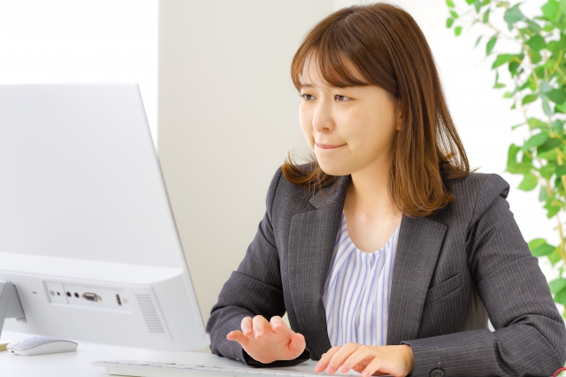 外国特許事務｜経験者歓迎｜国内外の特許出願をサポート｜在宅勤務制度あり